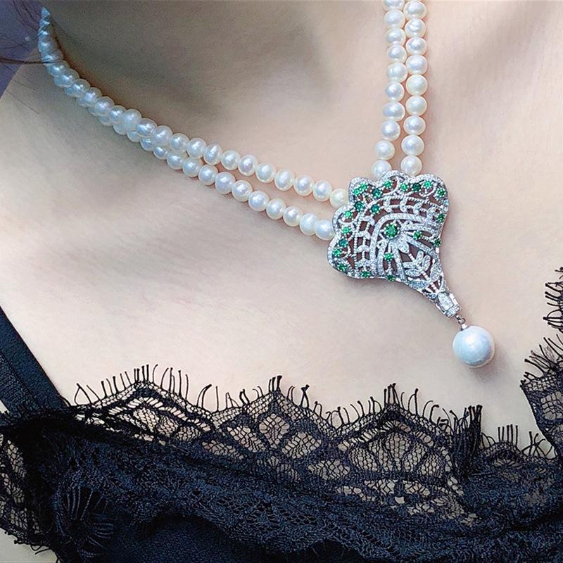 Elegant Natural Pearl Necklace for Women - Versatile Collarbone Chain with Noble Temperament