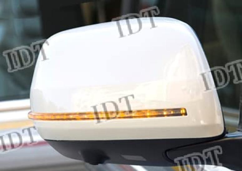 IDT White Door Mirror Covers with Sequential Turn Signals for Land Cruiser 200 Prado 150 and Includes a Mini Features a Flowing Turn Signal Design