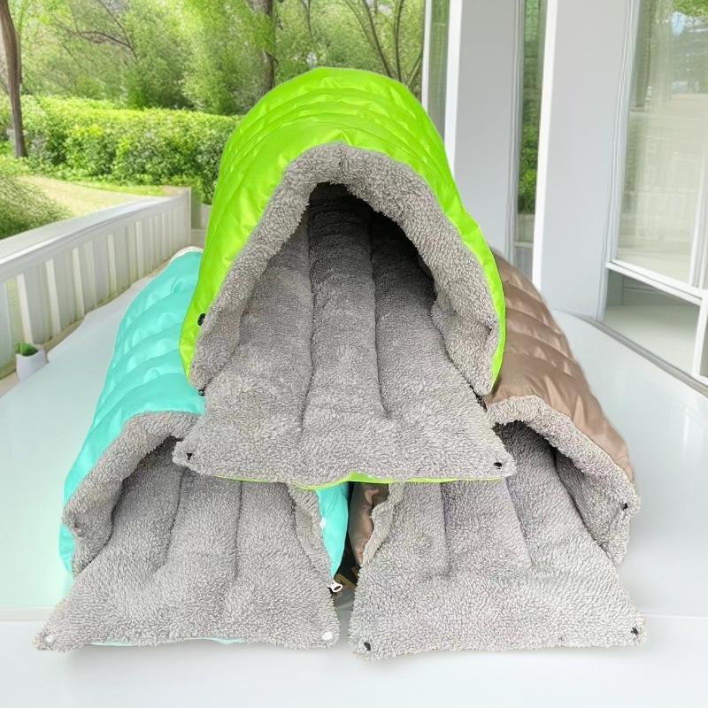 Cat & Small Dog Winter Warm Semi-Closed Nest - Spacious All-Season Sleeping Bag