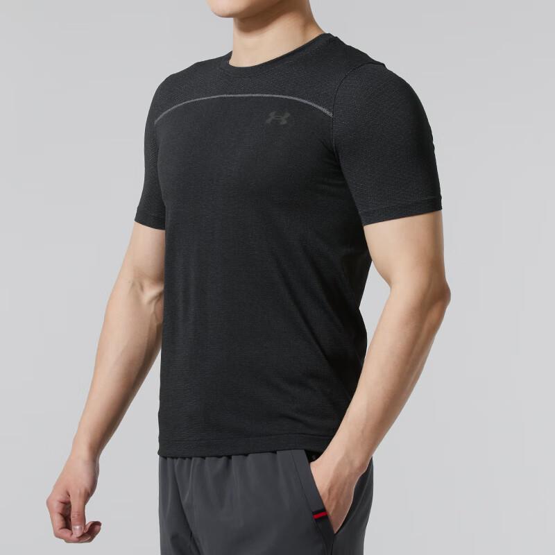 Under Armour Men s Crew Neck Short Sleeve T-Shirt S