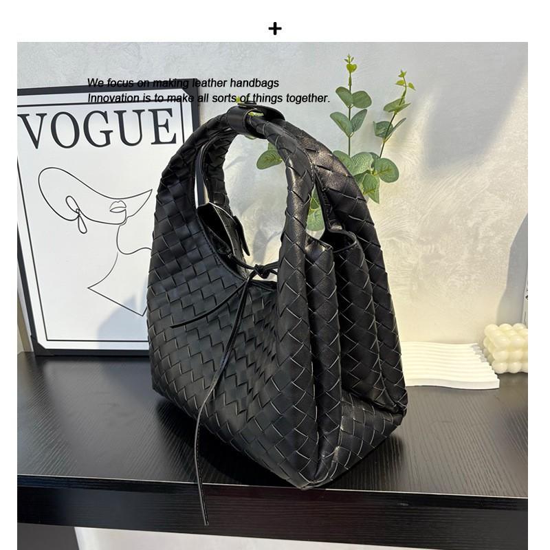 Original Leather Women's Bag 2025 New Style Lambskin Woven Fashionable Armpit One-shoulder Handbag Casual Tote