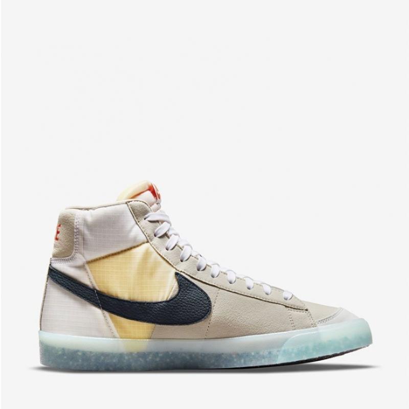 Nike Sneaker High Top Blazer Mid  77 Dh4505 200 P2201