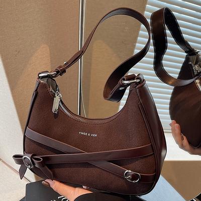 Sac bandoulière axillaire d'automne pour femme, mode de grande valeur, simple, sac à bandoulière, sac croissant de niche pour les trajets quotidiens, femmes