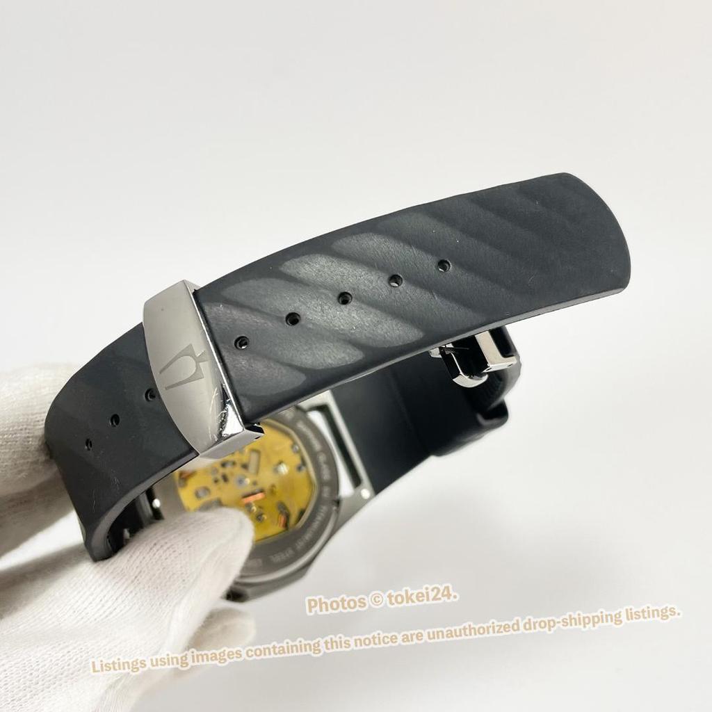 Used New battery BULOVA curve chronograph working 98A162