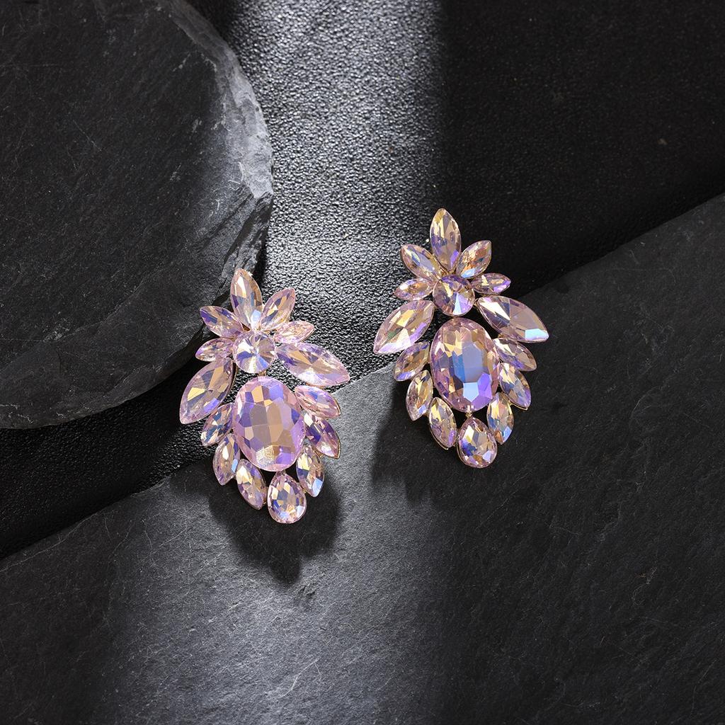 Luxury Teardrop Earrings: Elegant  Versatile  and Perfect for Any Occasion. Long  Fashionable and Chic