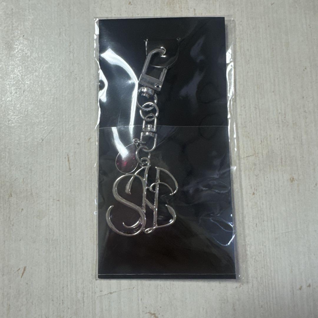 

[Б/У] ENHYPEN FATE+ Металлический брелок Сонхун