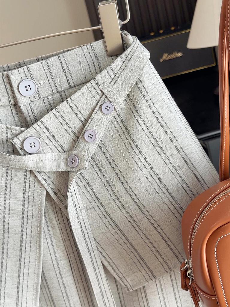 High-Waisted Striped Half-Skirt Suit for Women - New Spring/Summer Slim Fit with Back Flap, Mid-Length.