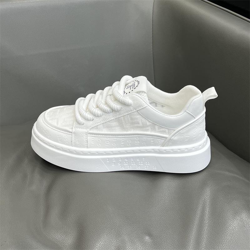 Summer New Breathable Mesh Shoes Platform Sports Casual Board Shoes