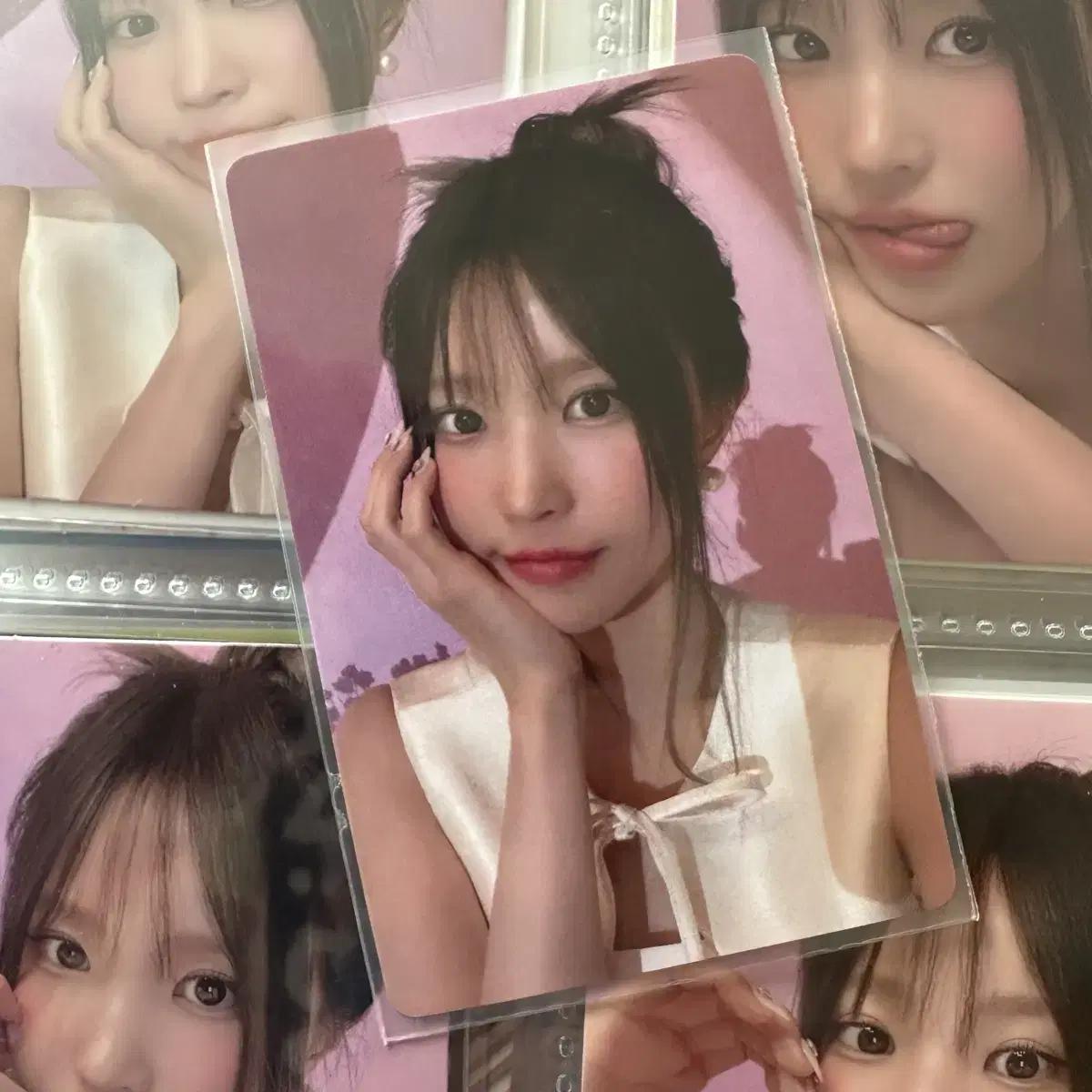 

Fromis9 Song Ha-young Minau Broadcast Photo Card