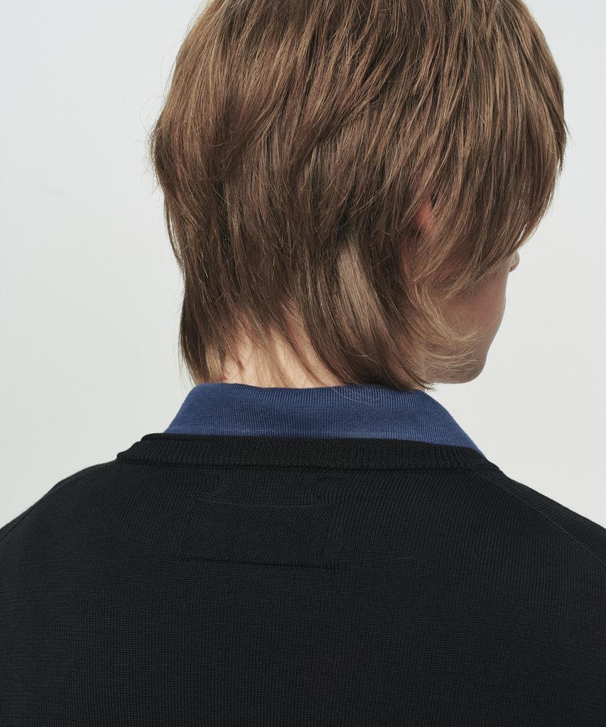 Hoite Niel Cotton V-Neck Knit (Black)