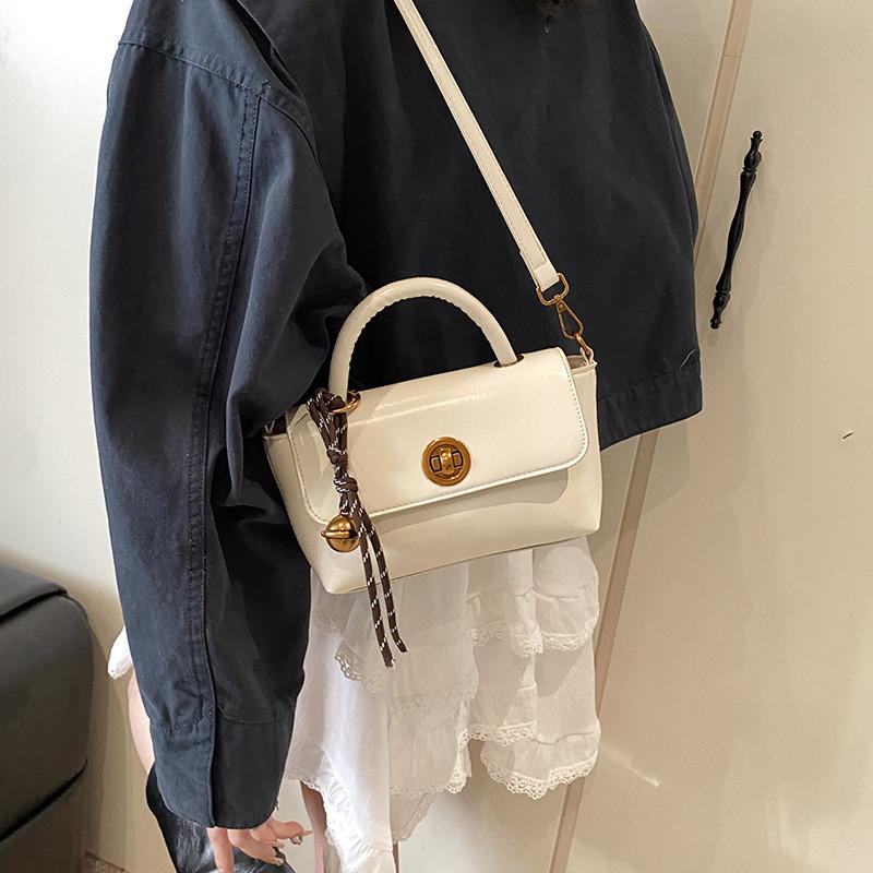 IELGY Ladies Messenger Bag Retro Portable All-Match Casual Portable