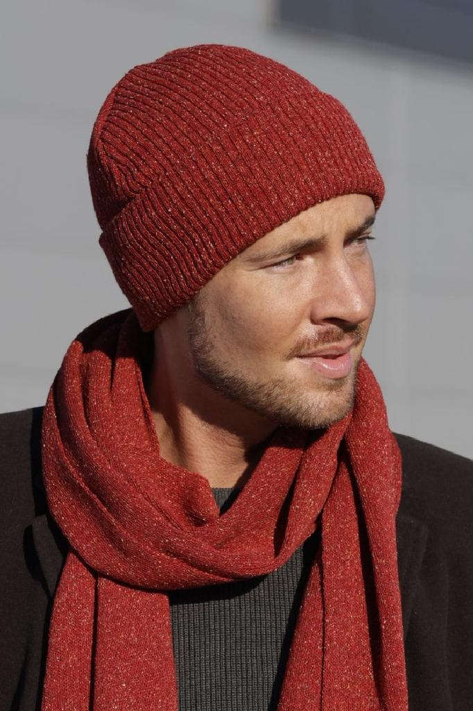 Patrick Men' Set - Hat and Scarf, Red (Merino & Silk)