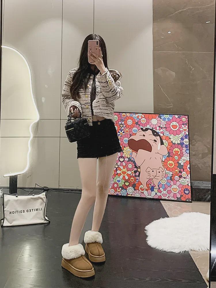 Women's 2023 Thick-Soled Warm Snow Boots with Fur - Comfortable One-Piece Casual Winter Footwear