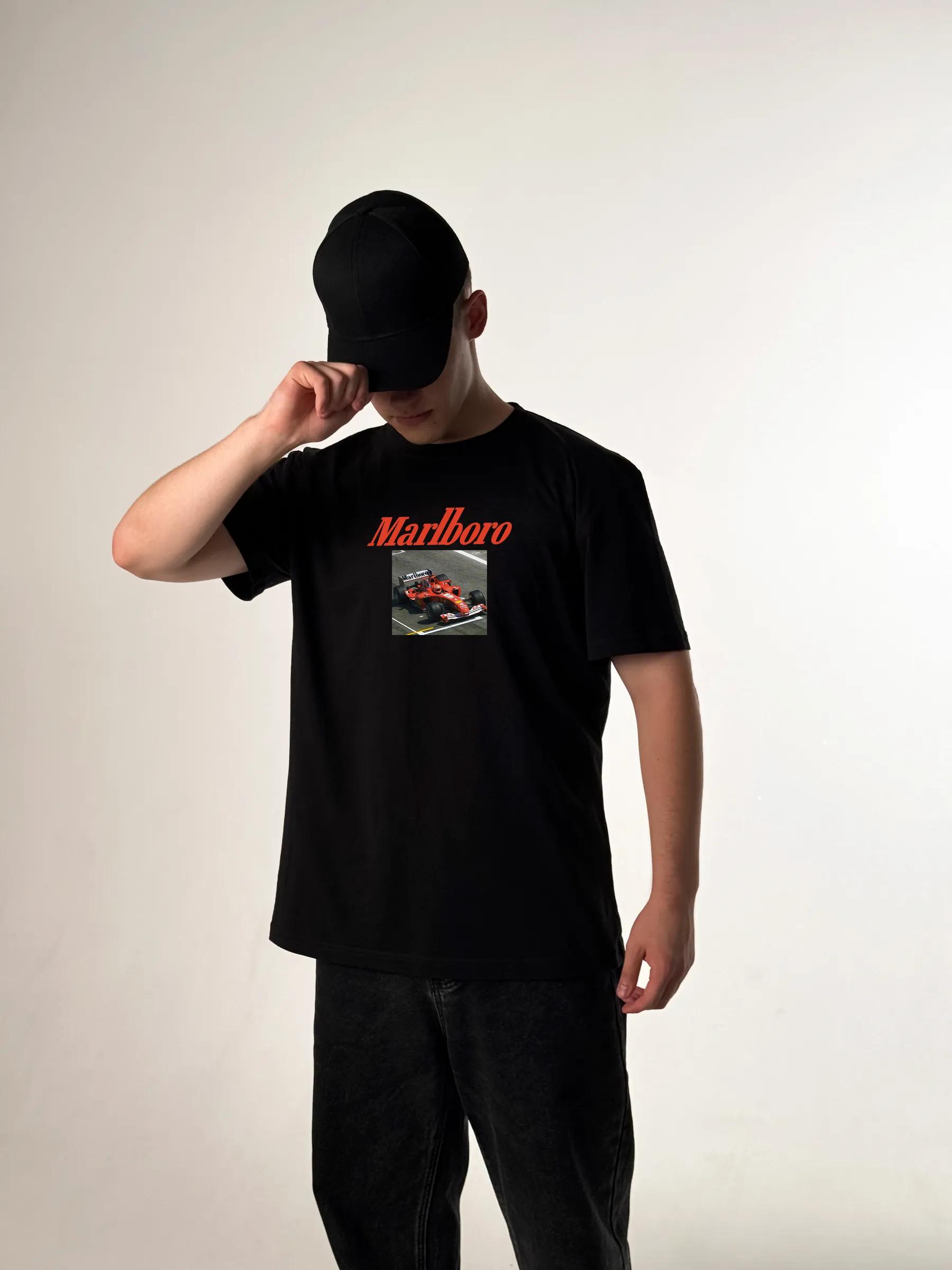 Oversized black  Comrade Kim  t-shirt L
