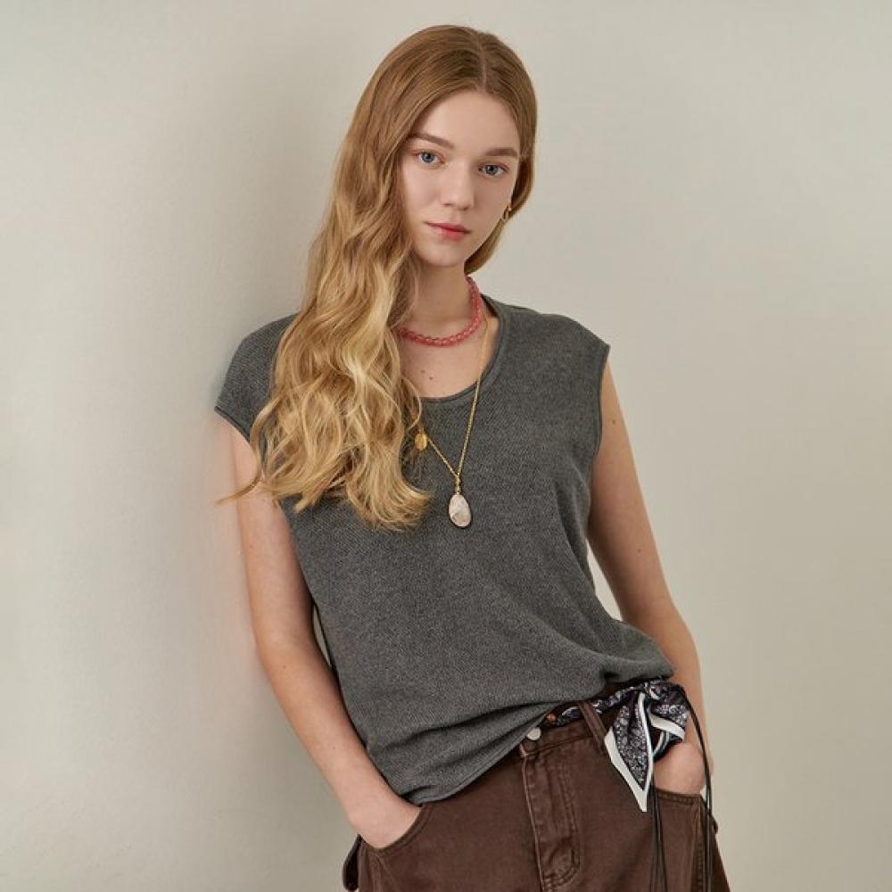 

Maxza Rolling Round Neck Cap Sleeve Sleeveless Knit Ze09qk001na blacks/FREE