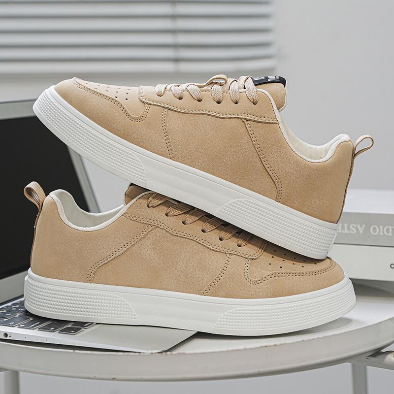 Fashion 2025 Autumn and Winter Men's Fashion Trend Includes New Flat Shoes Lightweight and Comfortable Sports Shoes Soft and Anti-slip