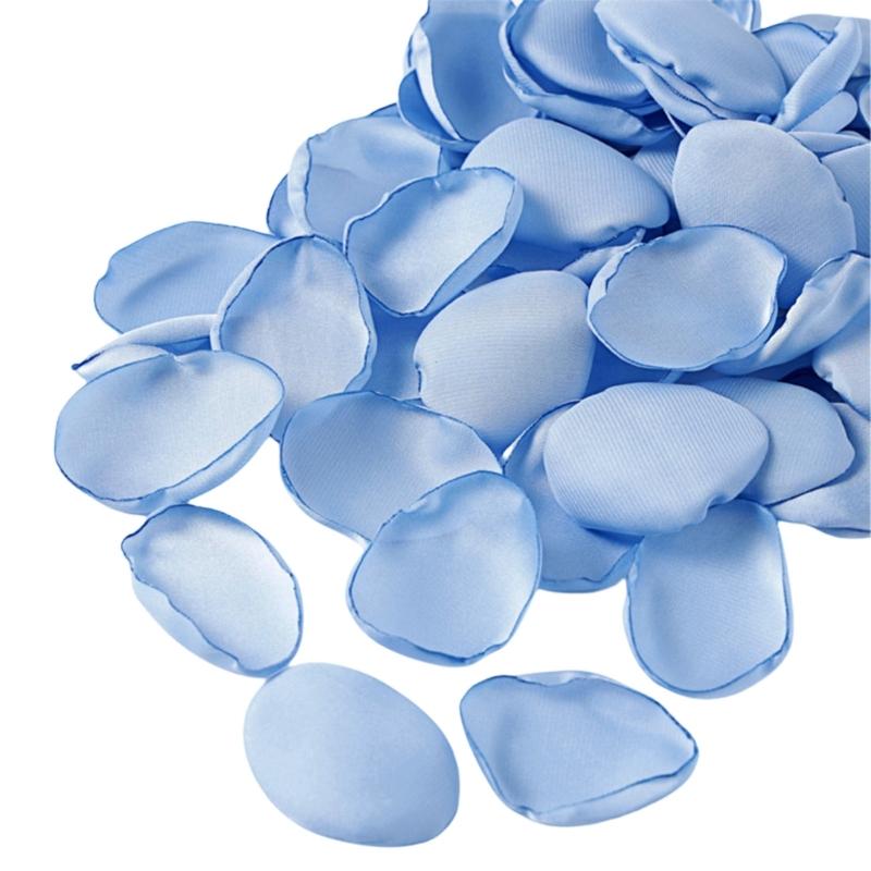 Artificial Rose Petals for Weddings and Special Occasion Perfect for Creating a Romance Atmospheres Decors 200Pieces