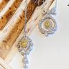 Set Collana a Goccia d'Acqua con Diamanti Gialli e Rosa Ovali Incastonati con Micro-Diamanti - Due Pezzi di Lusso da Donna.