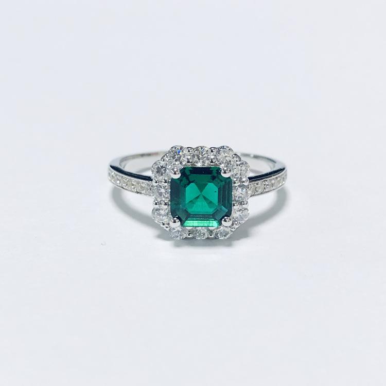 Emerald Simple Pave Setting Gift 1 Carat Moissanite PT950 Platinum Ring Women - Emerald for Elegance, Exquisite Pave