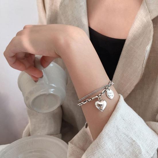 Heart Charm Bracelet Double-Layer Love Heart Alloy Bracelet Adjustable Bracelet with Heart Round Pendant Jewelry for Party Dating Anniversary Gift