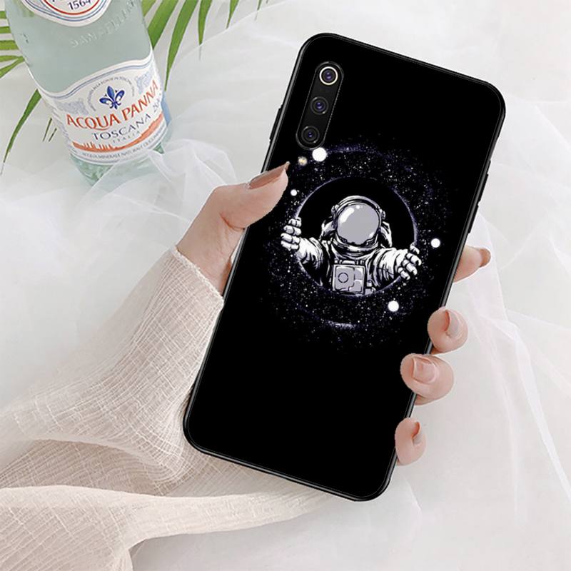 Moon Astronaut Phone Case for Xiaomi Mi 5 6 8 9 10 Lite Pro SE Mix 2s 3 F1 Max2 3