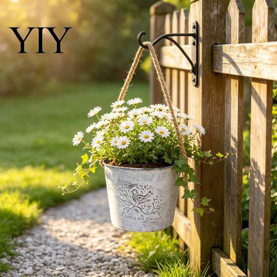 Balcony Hanging Planter Vintage Iron Wall Planter, Rustic Bird Metal Flower Pot with Rope, Vase Small Bucket for Garden Patio Decor, Gift Gardening