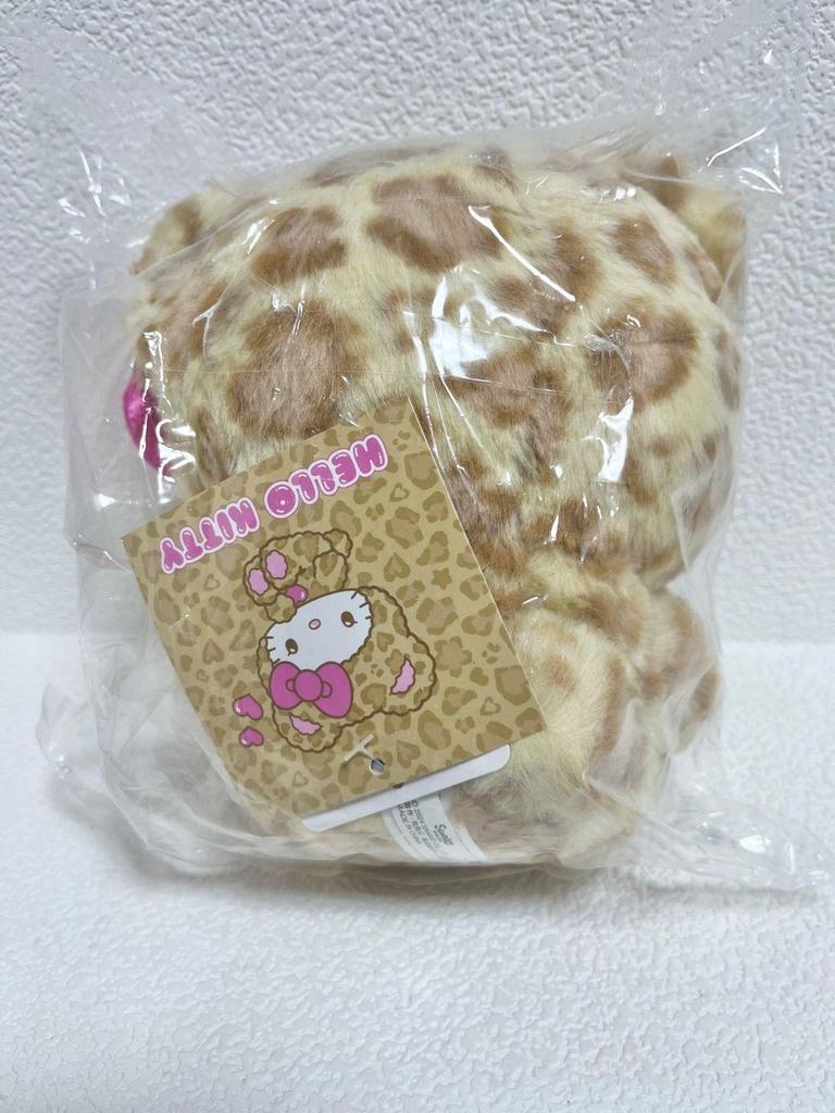 Sanrio Character Hello Kitty Stuffed Toy Plush doll Gyaru Kuma
