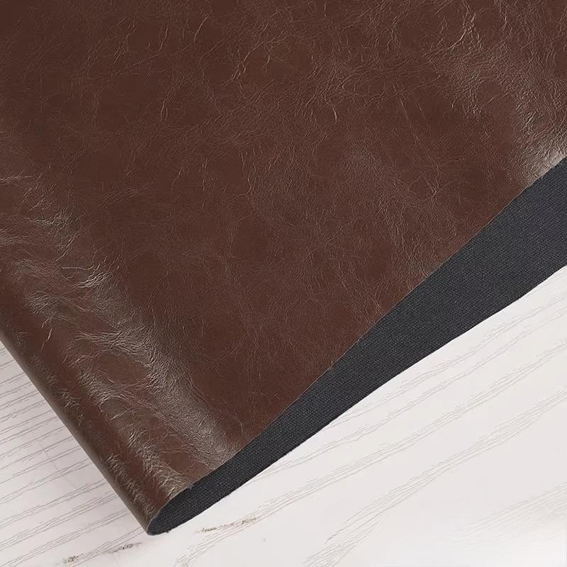 100x138cm PU Deri Kumaş Parlak Yumuşak Deri Yağlı Mumlu Deri Tasarımcı Su Geçirmez Kendin Yap Dikiş Ceket Pantolon Trend Giysiler İçin