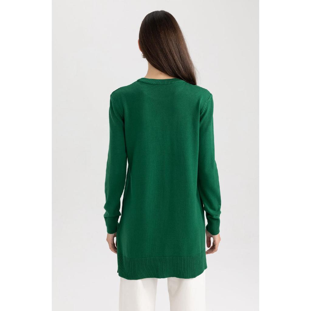 Tunika z okrągłym dekoltem o regularnym kroju