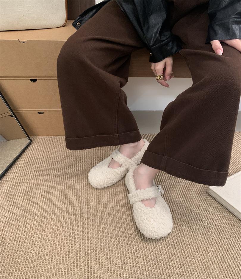 Retro gentle plush and fluffy shoes for women's 2025 autumn and winter new cute with skirt cotton shoes one pedal Doudou shoes