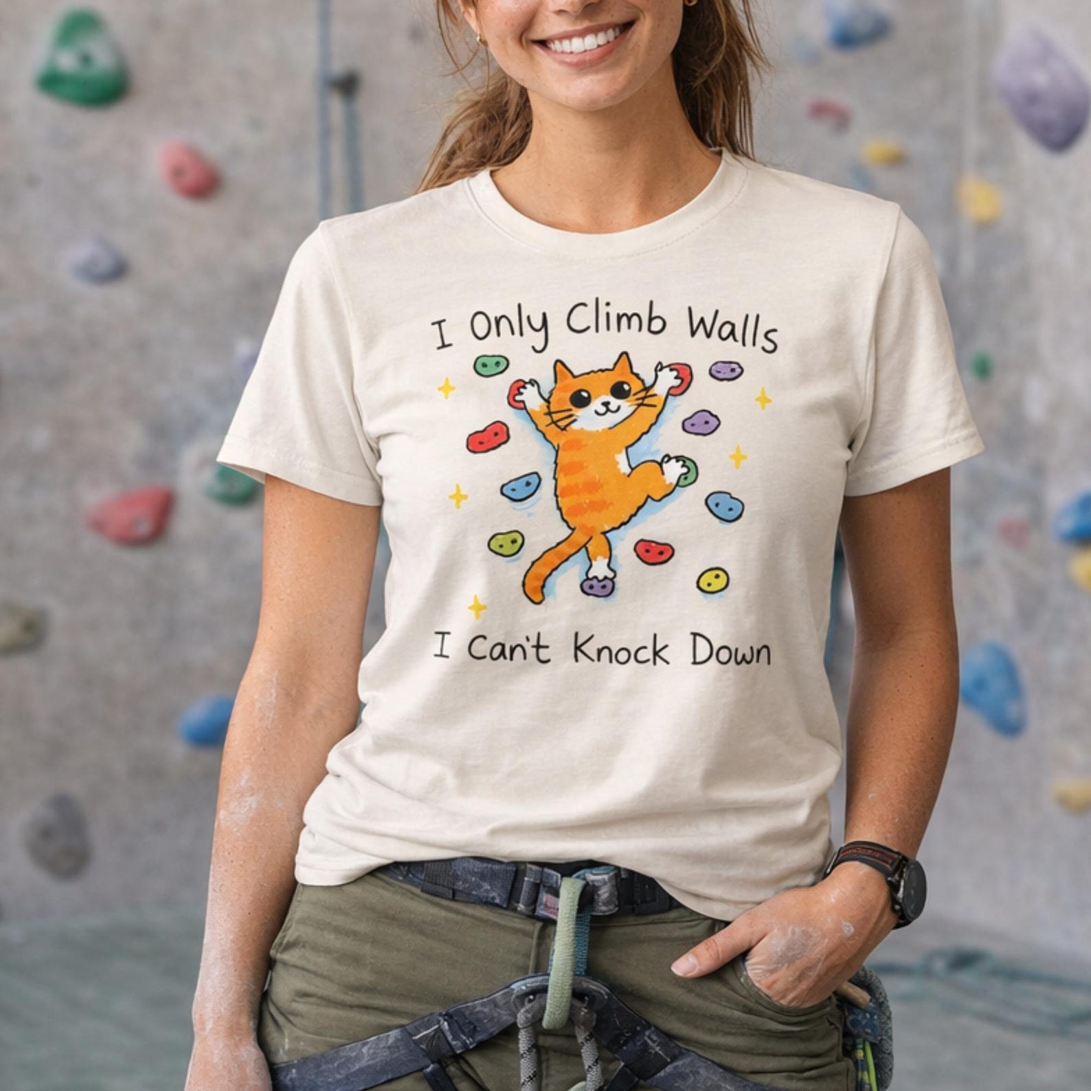 Funny Climbing Cat T-Shirt – Cat Lover Gift S