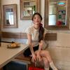 American retro slim fit and thin T-shirt short sleeve summer trend design niche ins chic fashion short top women