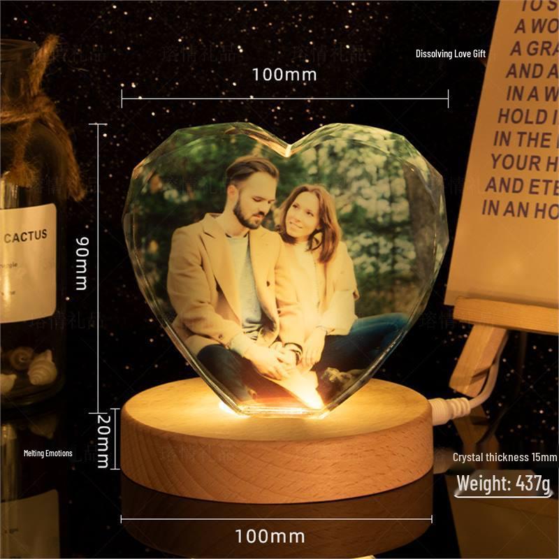 3D Crystal Engraved Photo Ornaments for Couples - Creative Festival Gifts