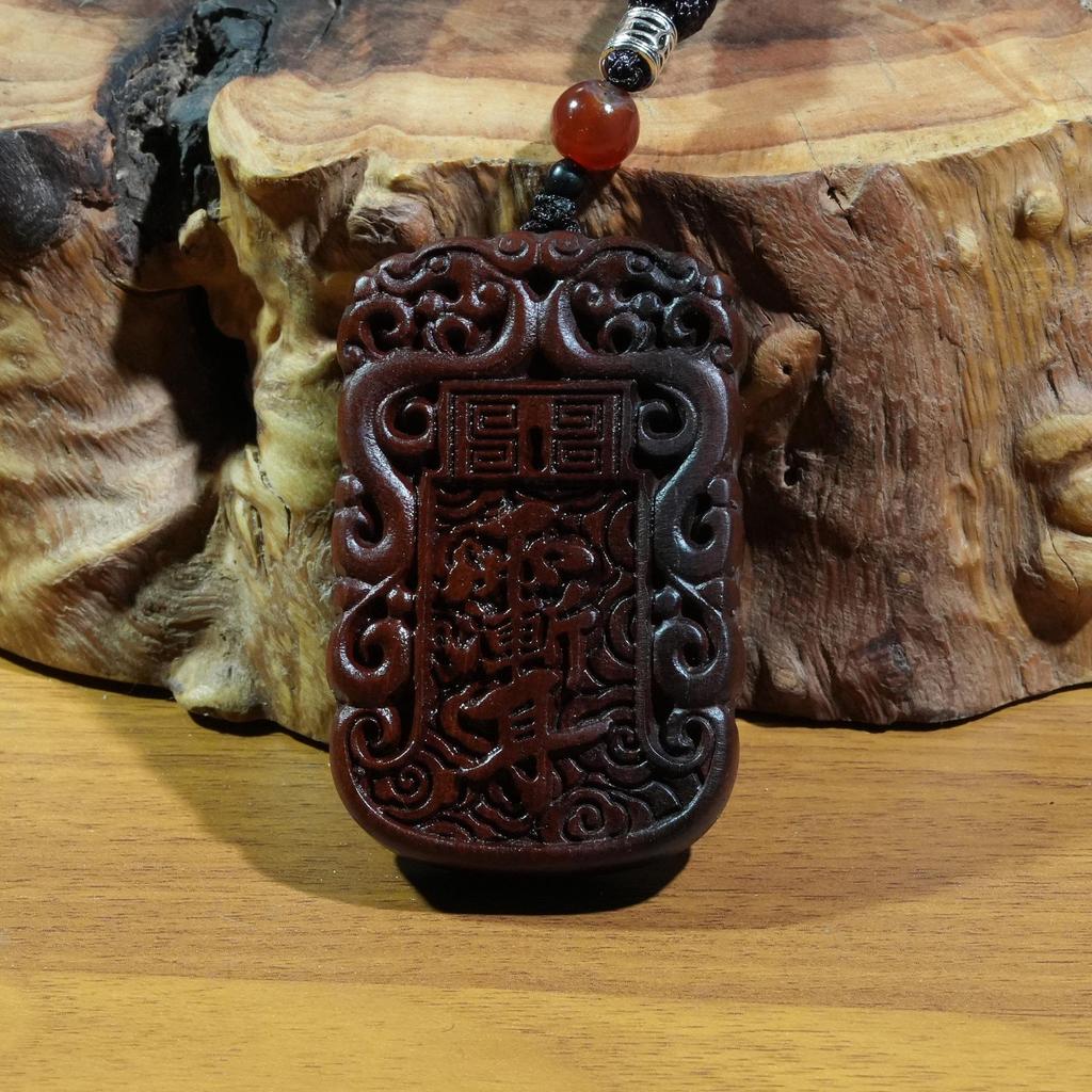 Colgante de Coche Artesanal de Madera de Azufaifo Hueca y Mirto