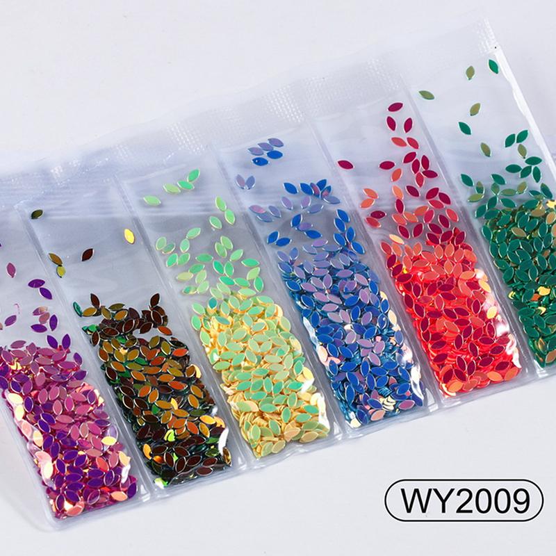6 Grids/Bag Nail Art Sequins Colorful Nail Polish Flakes Foils For Manicures