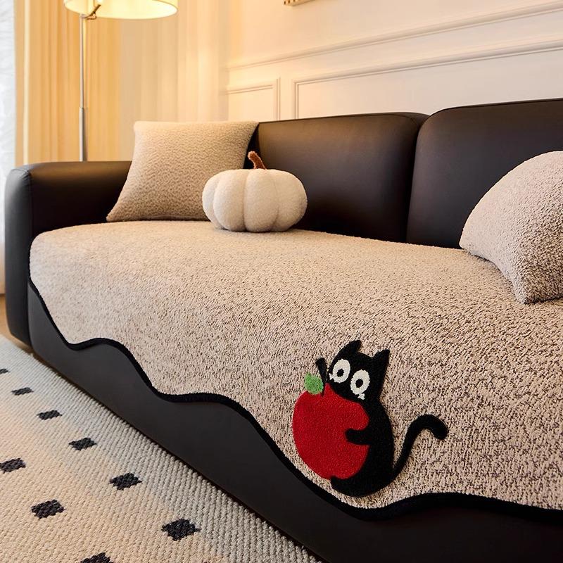 New Special-Shaped One-Piece Straight Row Four-Season Universal Chenille Cartoon Non-Slip And Anti-Cat Scratching Sofa Pad