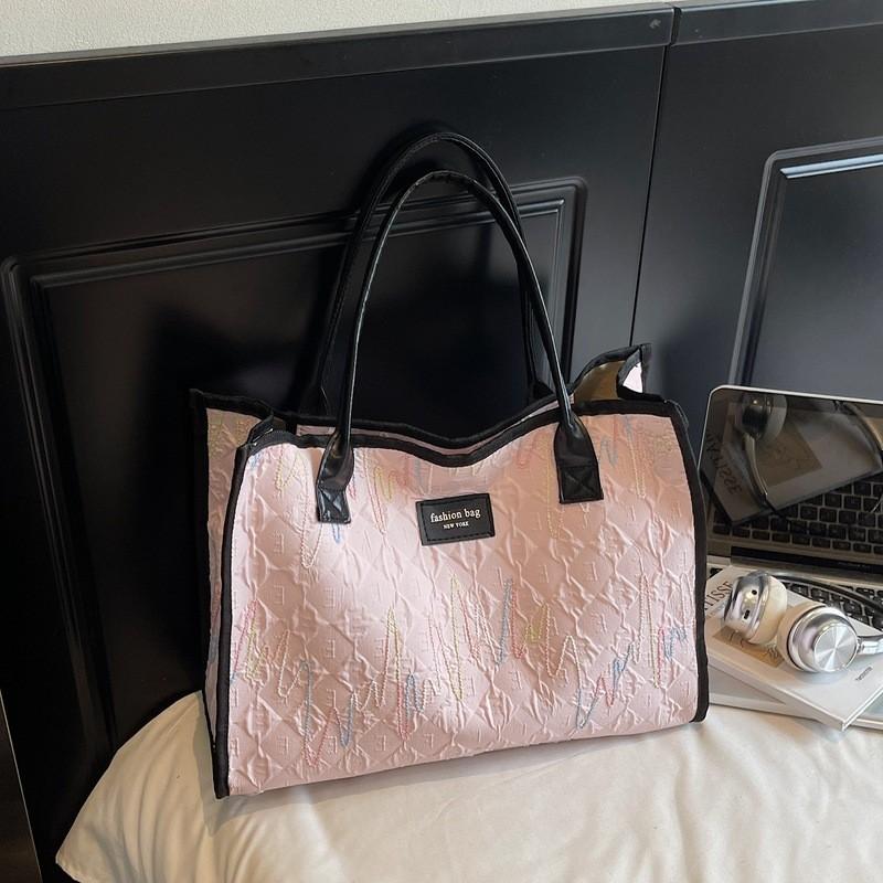Minimalist Tote Bag For Women With Cotton Fabric And Large Capacity For Daily Commuting