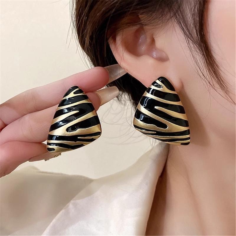 Stylish Zebras Stripe Studs Earrings Lightweight Metal Jewelry Handmade Ear Accessories For Everyday Outfits