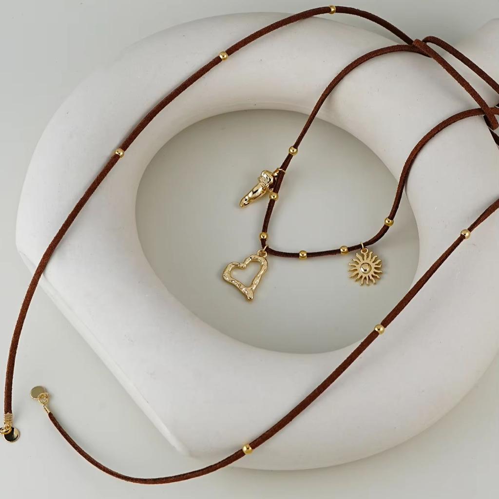 Retro Brown Faux Suede Long Wrap Irregular Heart Sun Pendant Necklace for Holiday Party Occasions Accessory