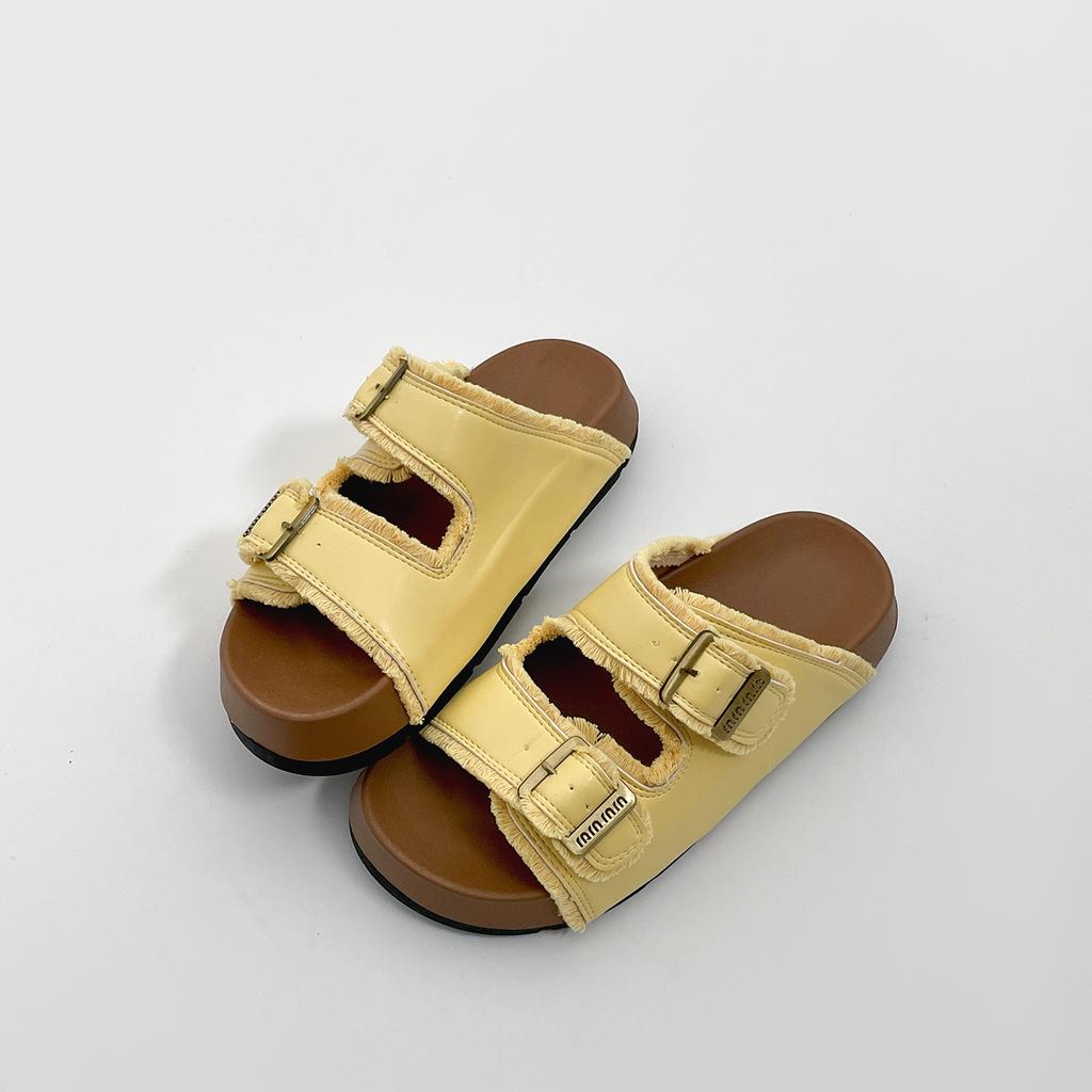 White Retro High-end Thick-soled One-word Slippers for Women's Summer Wear 2025 New Models with Skirts, Non-slip and Cool Slippers