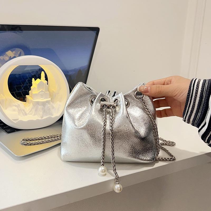 New bag women's fashion high-end texture shoulder bag casual versatile chain crossbody bucket bag niche style