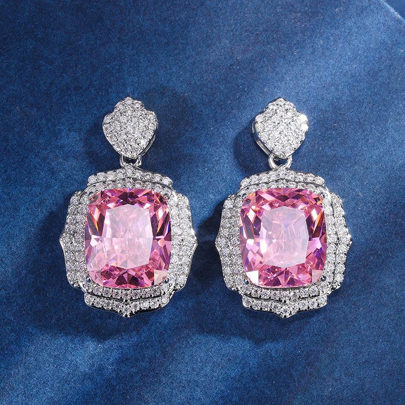 Women's Light Luxury Versatile Set With Inlaid Zircon Pendant Necklace Earrings Ring Set Fashionable And Unique Design Sense Set