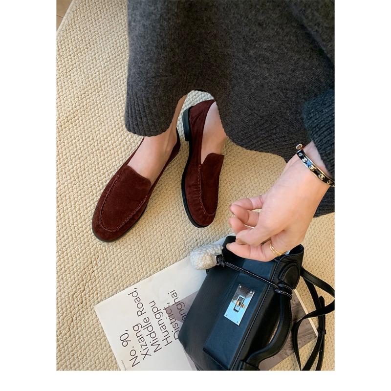 

Супермягкая овечья кожа толстая подошва женская кожаная ретро не устают ноги мягкая подошва одинарная обувь один педаль ленивые маленькие кожаные туфли 40