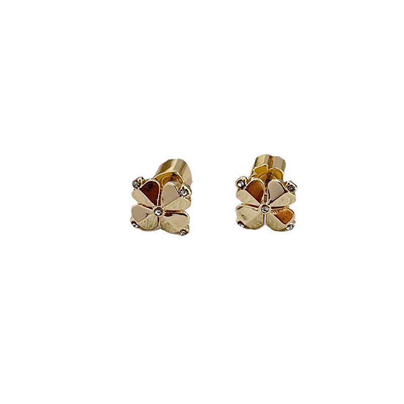 Minimalist Four-Leaf Clover Metal Stud Earrings