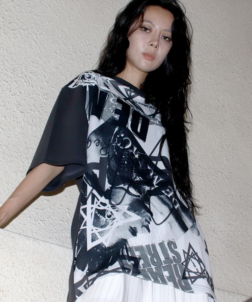 Deumakeu Street Collage Oversized T-Shirts