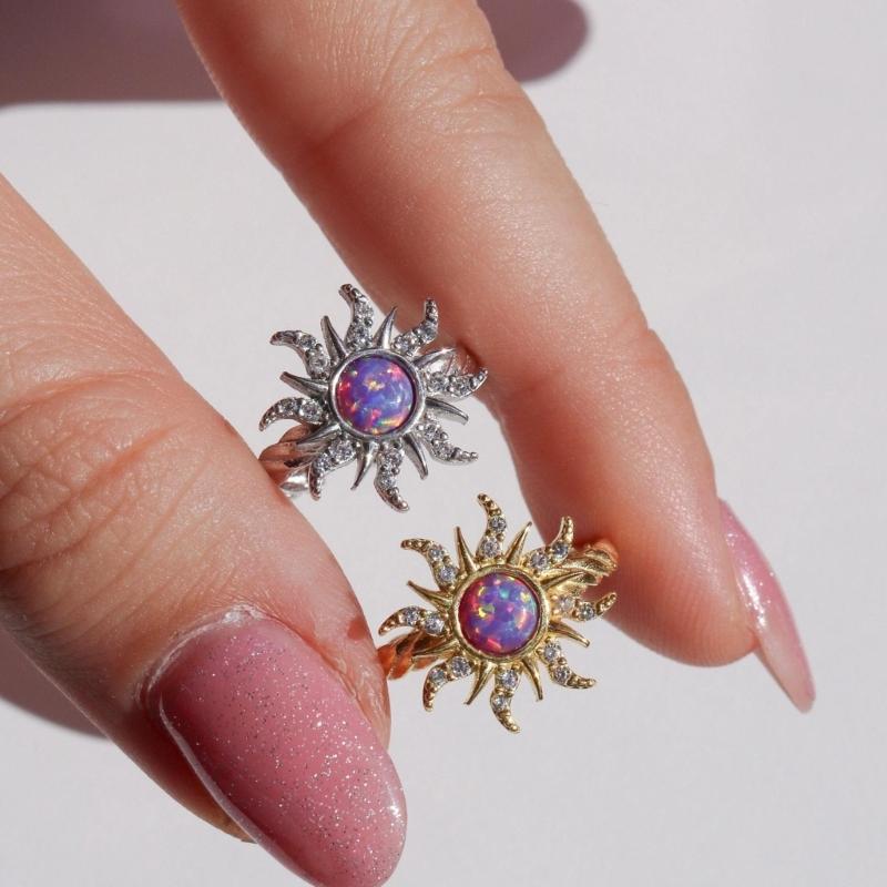 Elegant Geometric Pendant Jewelry Charm Stylish Neckchain/Earrings/Rings/Bracelet Jewelry with Zircon Geometric Pendant