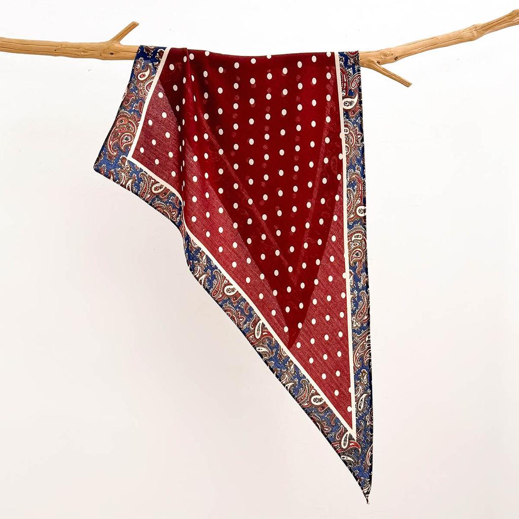 Retro Cotton and Linen Feel Triangular Silk Scarf Women's Four-season Versatile Neck Protection Scarf Headscarf Commuting Accessories Scarf