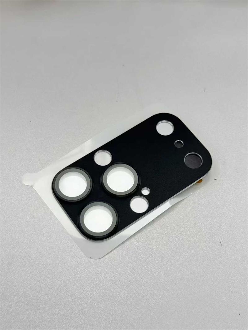 

Metal Glass Seconds Change to 17Pro Max Поддельная Защита Объектива Камеры для IPhone 16 15 14 Pro Max Задняя Камера Полная Противоударная Крышка 14pro чёрный