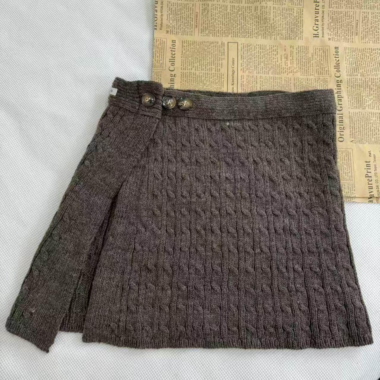 

Korean Wool Cable Knit Butt Cover Women s Autumn Winter Half Skirt One Size