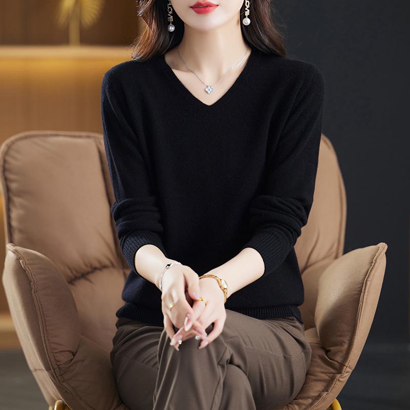Women's Pure Wool V-Neck Pullover Sweater - Autumn/Winter Loose Casual Knit